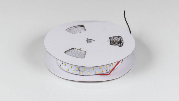 фото Светодиодная лента SWG PRO 2835, 280 LED/м, 26 Вт/м, 24В, IP20, Цвет: Теплый белый, SWG2P280-24-26-WW-20, катушка 5 м