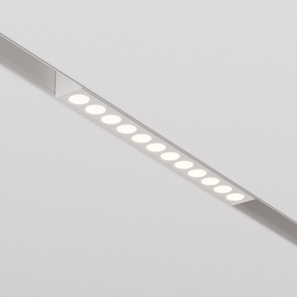 фото Трековый светильник Maytoni Technical Points TR031-4-18WTW-DD-W, белый