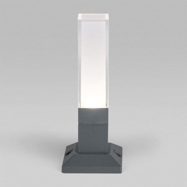 фото Ландшафтный светодиодный светильник серый IP54 1536 TECHNO LED