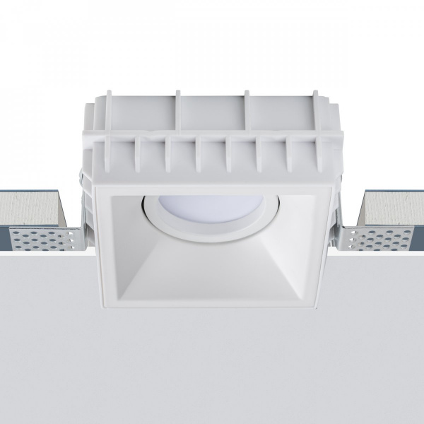 фото Комплект из светильника и рамки DOMINO QUAD MR16 БЕЛЫЙ Domino Lightstar G214506