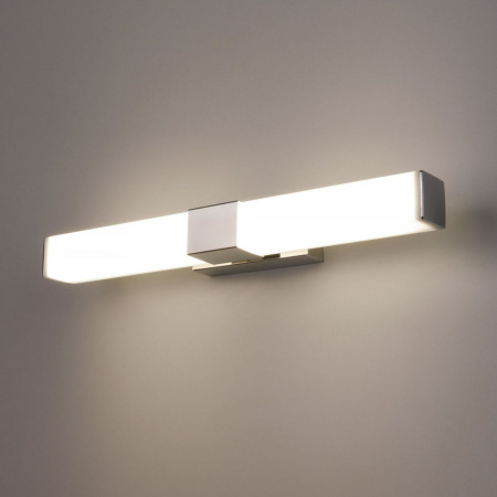 фото Настенный светодиодный светильник Protera LED хром IP44