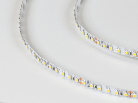 фото Светодиодная лента 3528, 120 LED/м, 9,6 Вт/м, 24В, IP20, Цвет: Нейтральный белый, SWG3120-24-9.6-NW-M, катушка 5 м