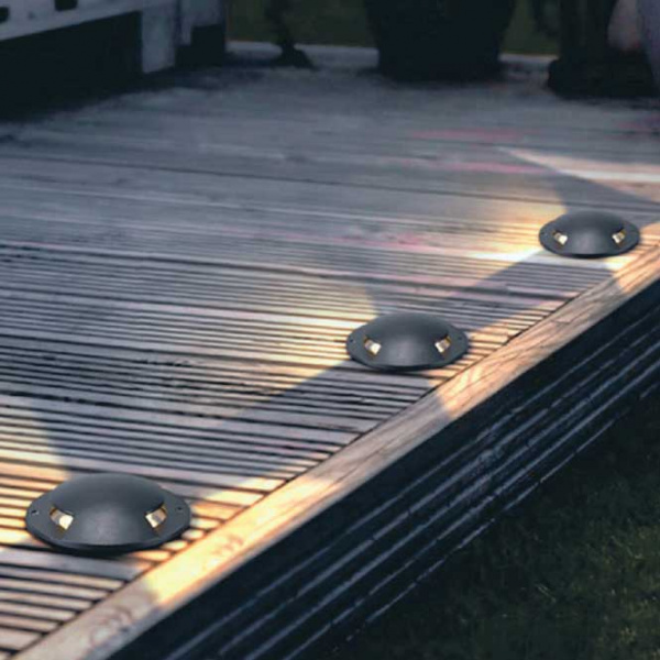 фото Светильник STEP LIGHT G1032  встраиваемый черный  220V 3W Led  теплого белого цвета.