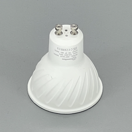 фото Лампа GU10 LED 7W 38°. Цвет: зеленый