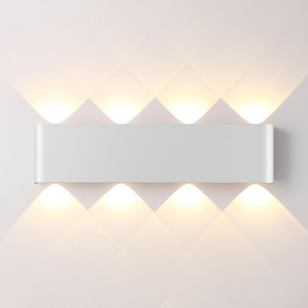 фото Настенный светильник, белый Odeon Light MAGNUM, арт. 7192/8WL