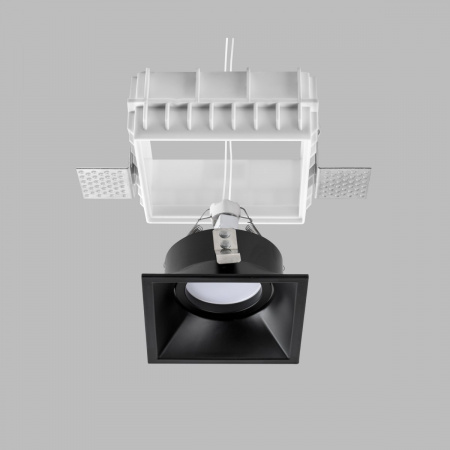 фото Комплект из светильника и рамки DOMINO QUAD MR16 ЧЁРНЫЙ Domino, черный Lightstar G214507
