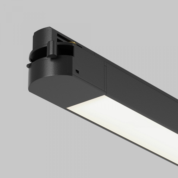фото Трековый светильник Maytoni Technical Basis TR000-1-24W4K-B_1, черный