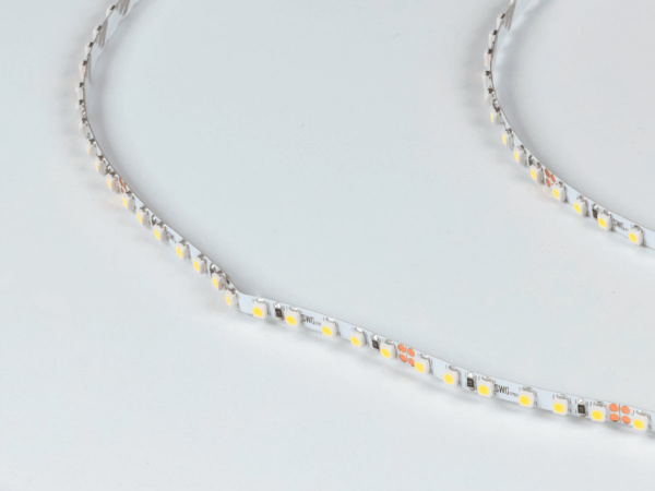 фото Светодиодная лента SWG PRO 3528, 120 LED/м, 9,6 Вт/м, 24В, IP20, Цвет: Холодный белый, SWG3PT120-24-9.6-W, катушка 5 м