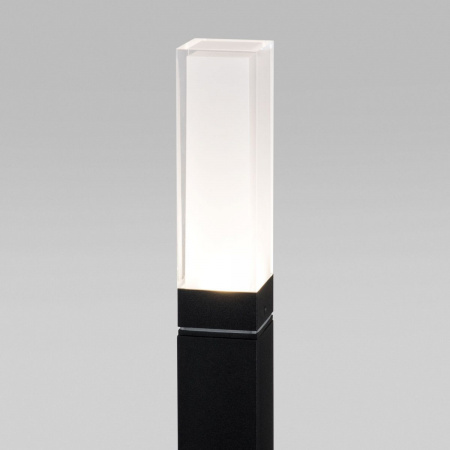 фото Ландшафтный светодиодный светильник чёрный IP54 1537 TECHNO LED