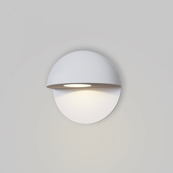фото Уличный настенный светильник Maytoni Outdoor Mezzo O033WL-L3W3K, белый
