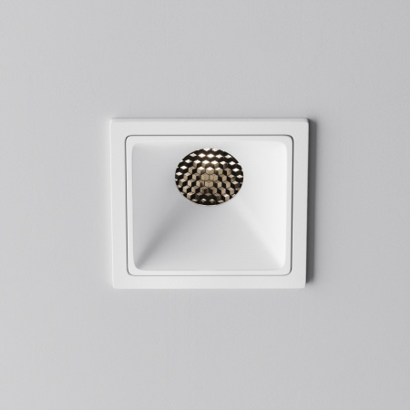 фото Встраиваемый светильник Maytoni Technical Alfa LED DL043-01-10W4K-SQ-W-1, белый
