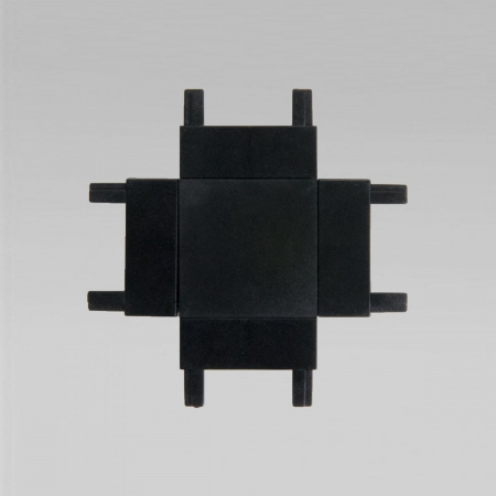 фото Четырёхсторонний соединитель для накладного шинопровода Flat Magnetic 85003/00
