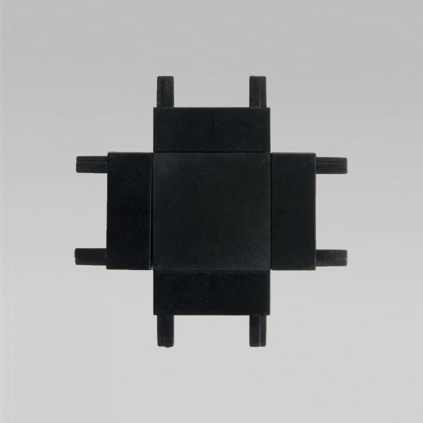 фото Четырёхсторонний соединитель для накладного шинопровода Flat Magnetic 85003/00